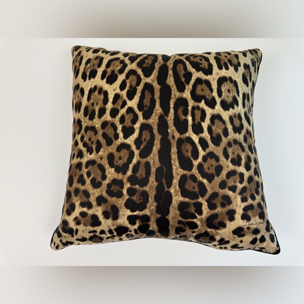 Dolce and Gabbana  Silk Twill Cushion Small/ Pillow Leopard Print NEW